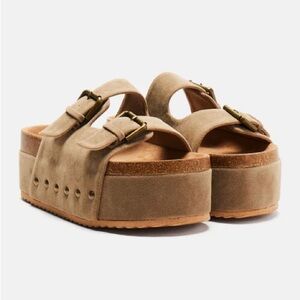 Women's Tan Platform Sandals